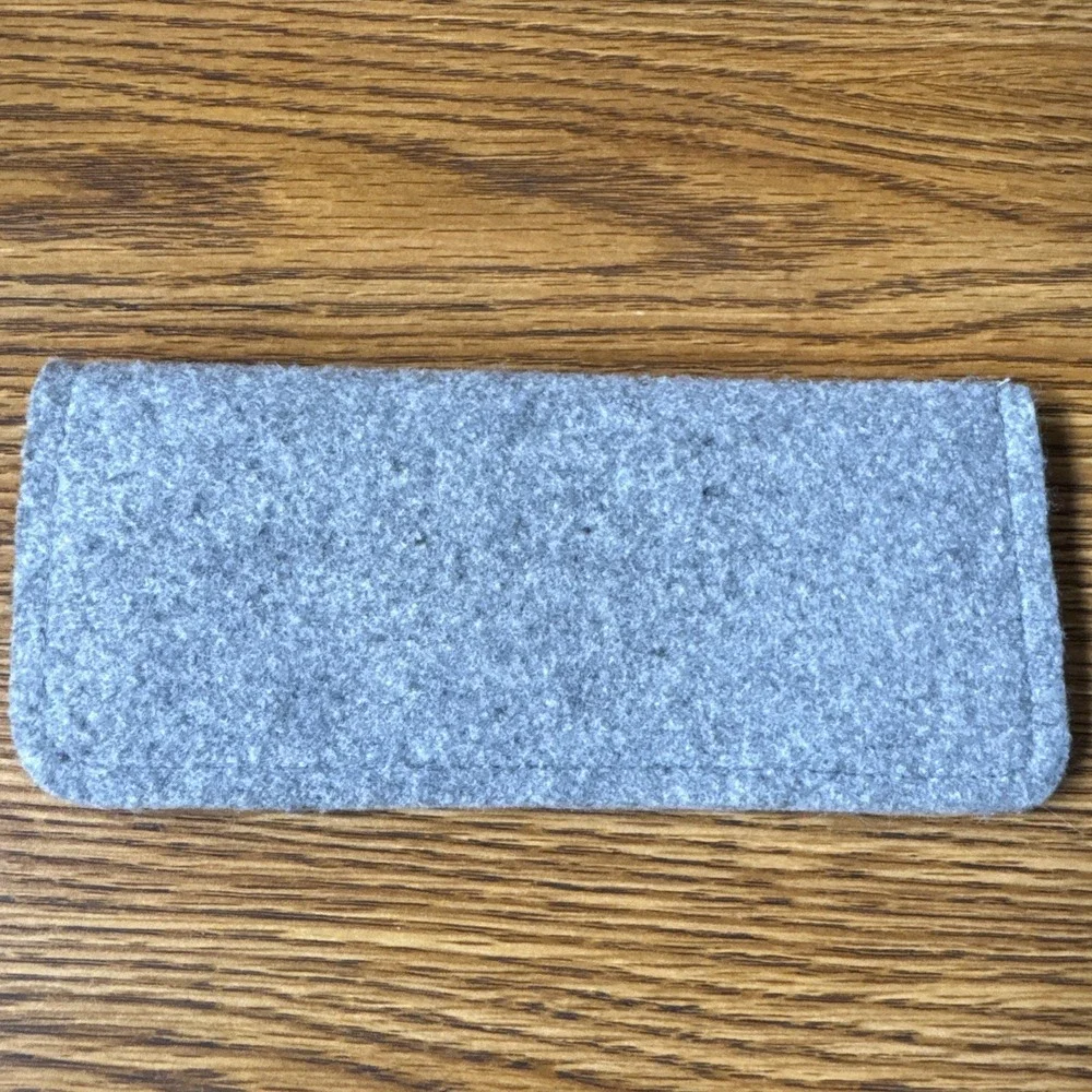 Izipizi Paris Felt Fabric Eyeglass Case Pouch Case ONLY Grey 6